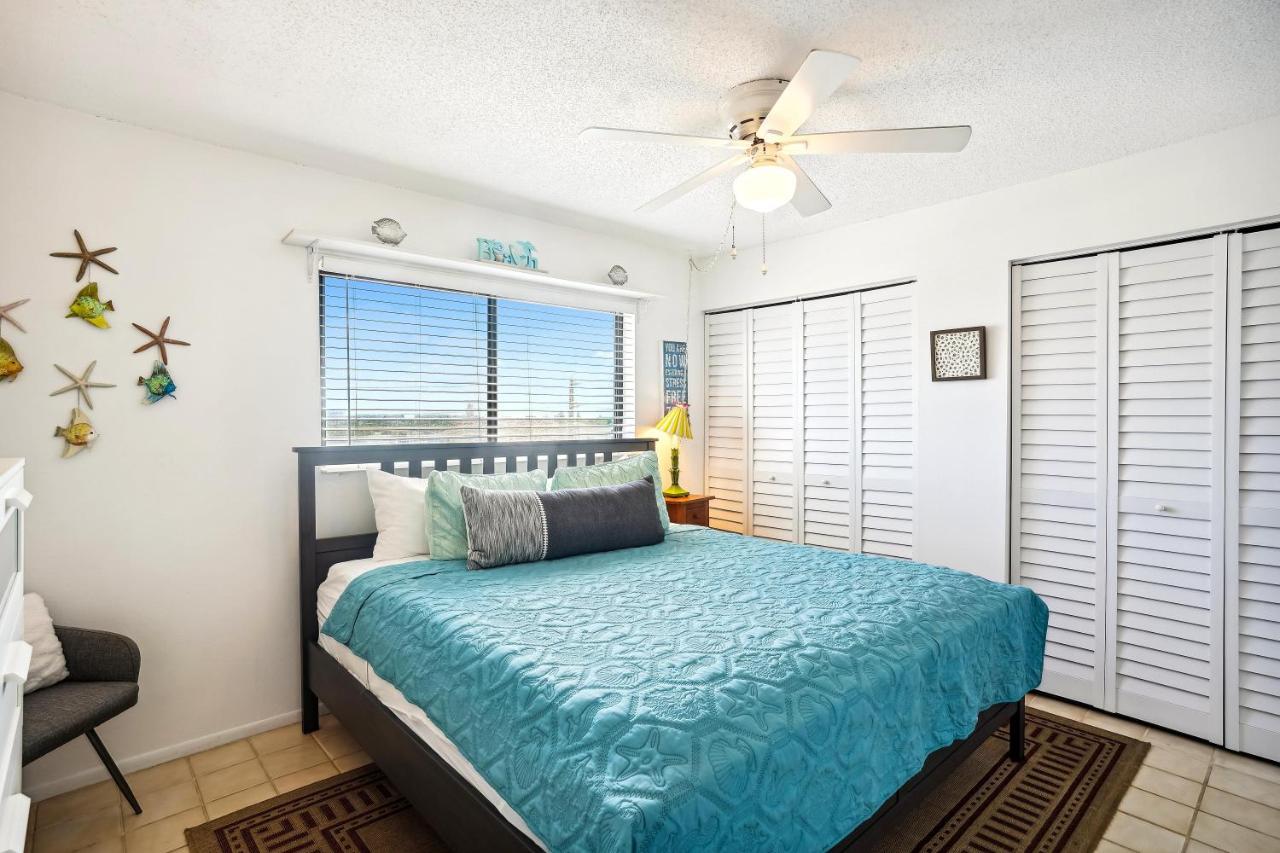 Sunset Chateau 409 St. Pete Beach Ngoại thất bức ảnh